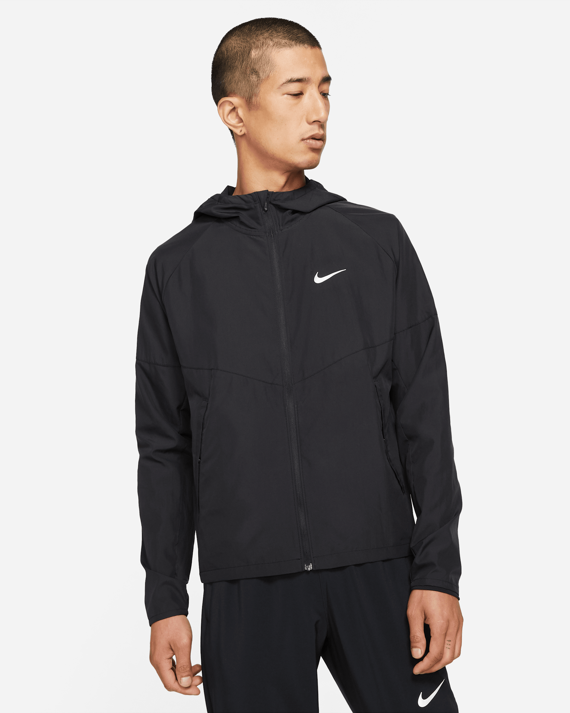 【NIKE】ランニングウェア福袋(メンズM) ジャケット2枚入り NIKE（ナイキ） フルジップ フーディー ウィンドランナー ブラック 黒